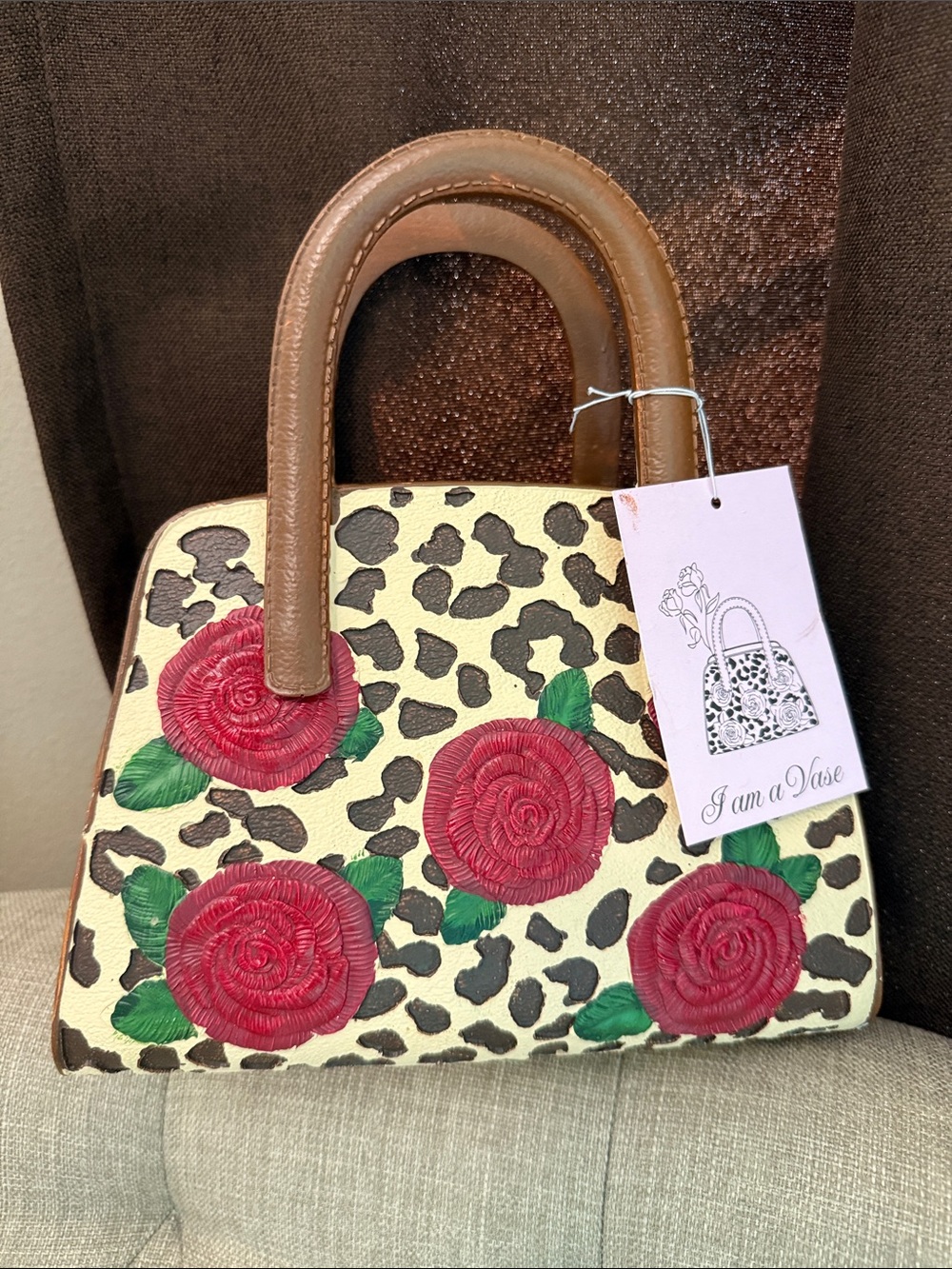 Floral Embroidered Leopard Satchel Vase - Ceramic - Picture 2 of 9